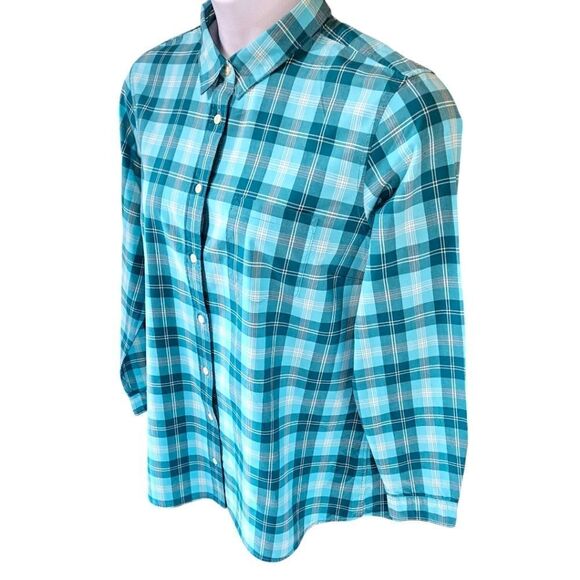 L. L. BEAN Women's Pretty Plaid Long Sleeve Button-Up Shirt. Size XL - Picture 2 of 14